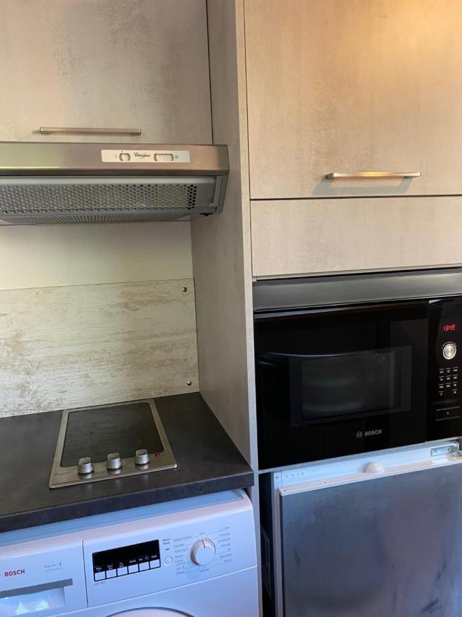 Joli Studio - 10 Min A Pied Du Lac Apartman Annecy Kültér fotó