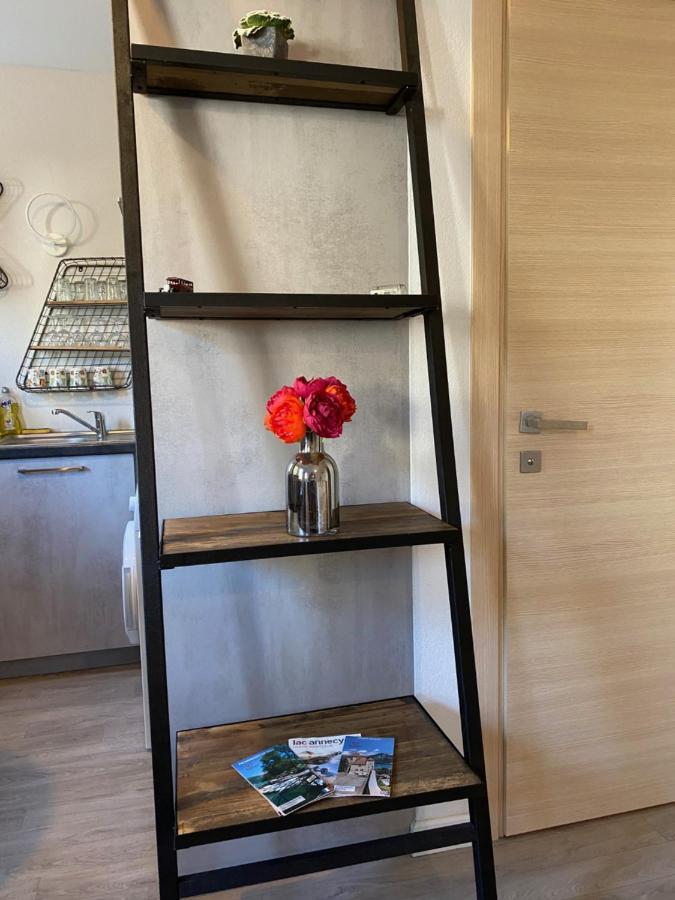 Joli Studio - 10 Min A Pied Du Lac Apartman Annecy Kültér fotó
