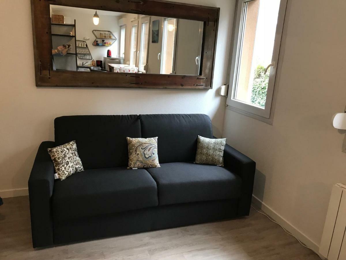 Joli Studio - 10 Min A Pied Du Lac Apartman Annecy Kültér fotó