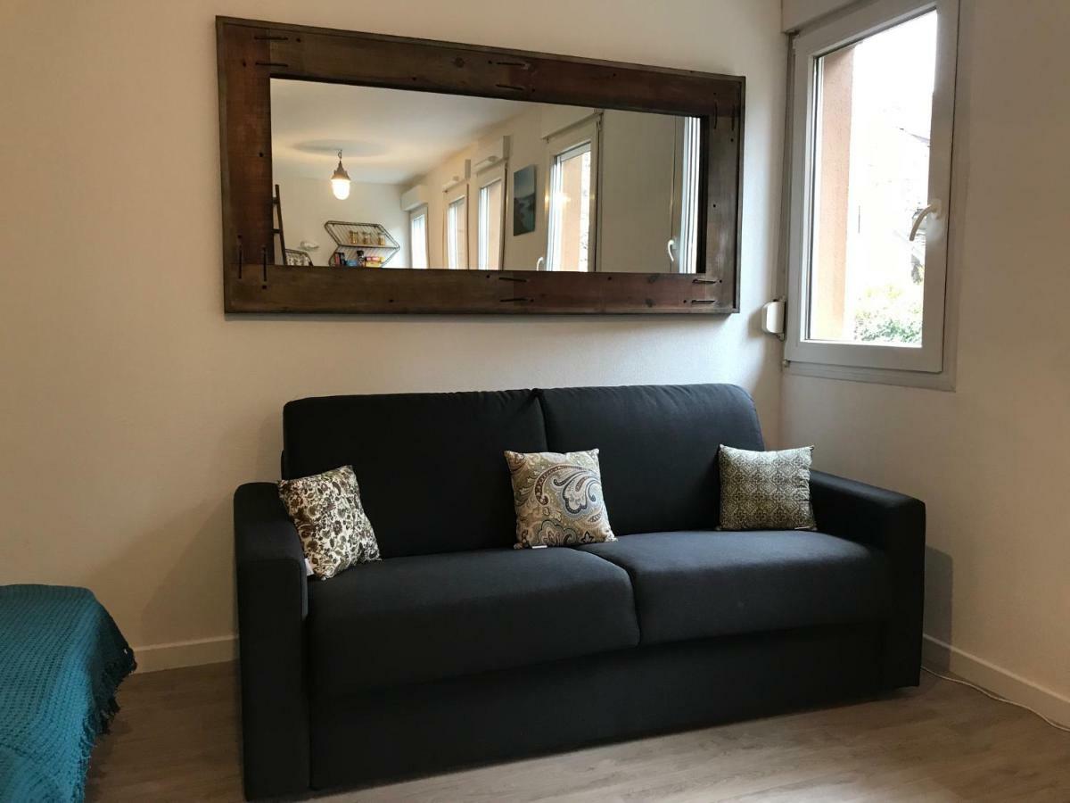 Joli Studio - 10 Min A Pied Du Lac Apartman Annecy Kültér fotó